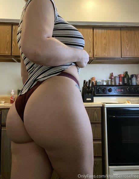 Photo nue de fuite OnlyFans de Khimberrosefree