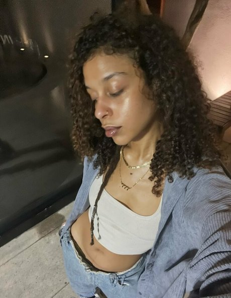 Photo nue de fuite OnlyFans de Pleasemedusa