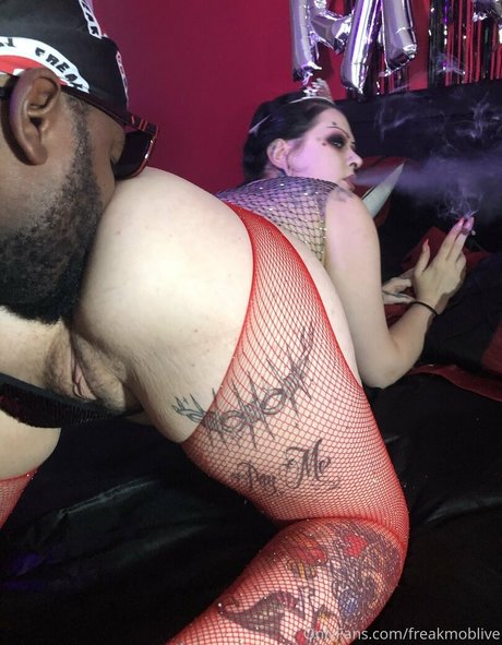 Photo nue de fuite OnlyFans de Freakmoblive