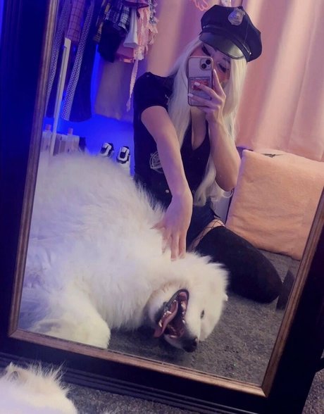 Photo nue de fuite OnlyFans de Howtomia