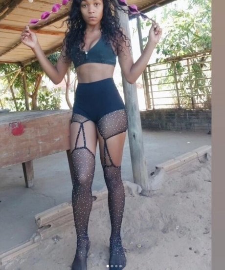 Photo nue de fuite OnlyFans de Vanessa Maite
