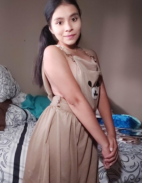 Photo nue de fuite OnlyFans de Emilipetitefree