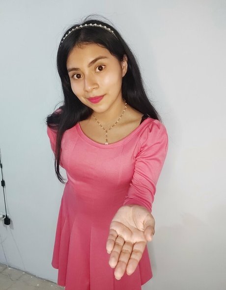 Photo nue de fuite OnlyFans de Emilipetitefree