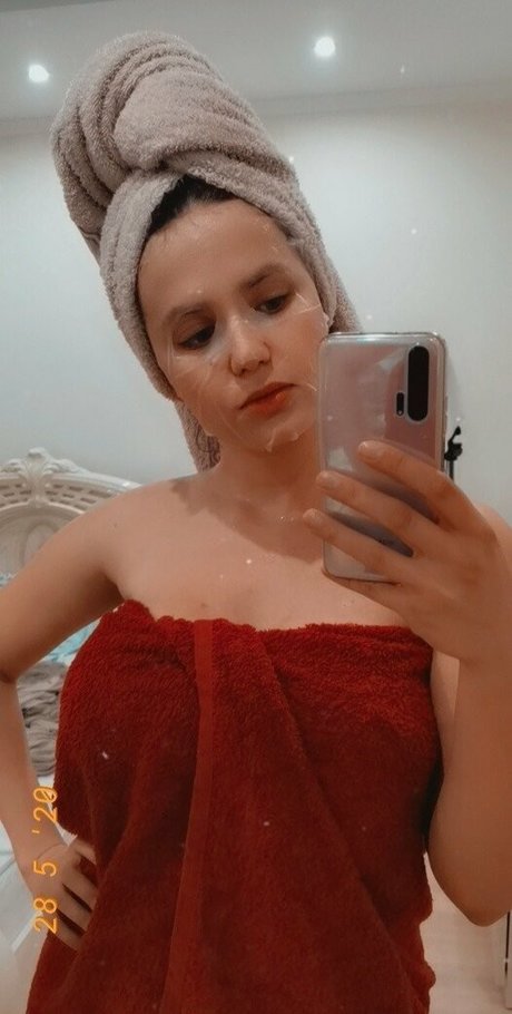 Anna_monik