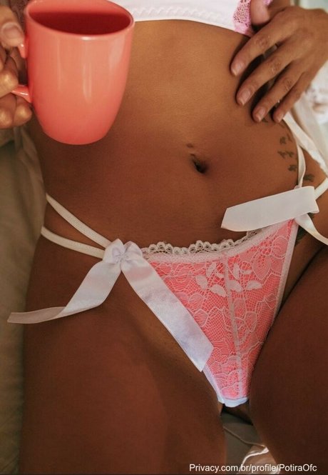 Photo nue de fuite OnlyFans de Jeniferpotira