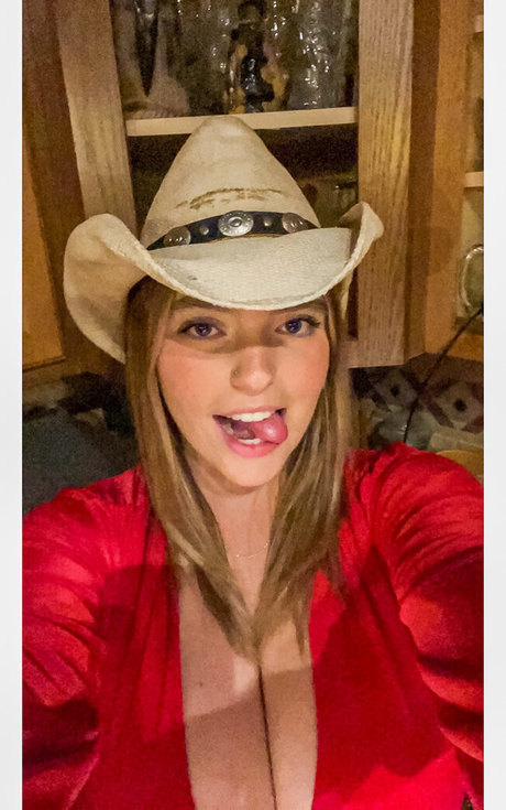 Photo nue de fuite OnlyFans de Sierra Bellingar