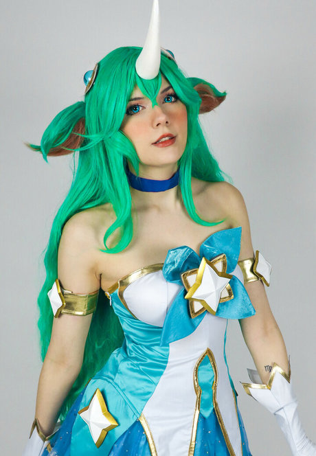 Meggii Cosplay
