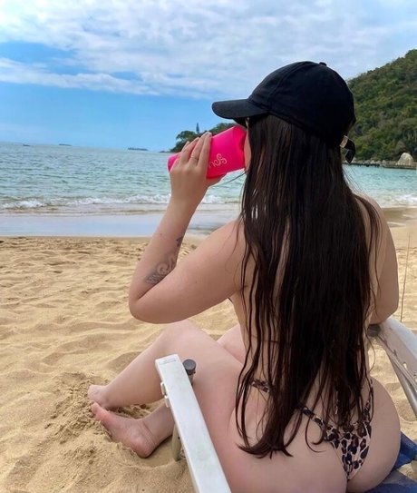 Photo nue de fuite OnlyFans de Larissa Peyerle