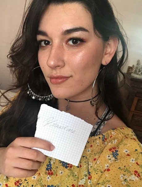 Photo nue de fuite OnlyFans de Matildaluciabovo