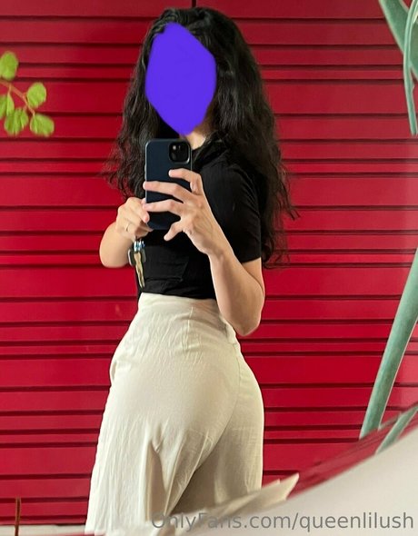 Queenlilush
