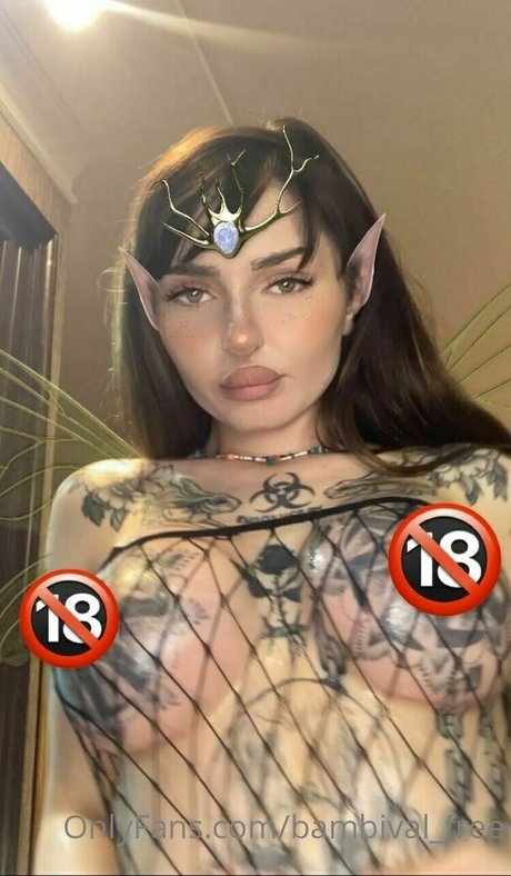 Photo nue de fuite OnlyFans de Bambivalfree