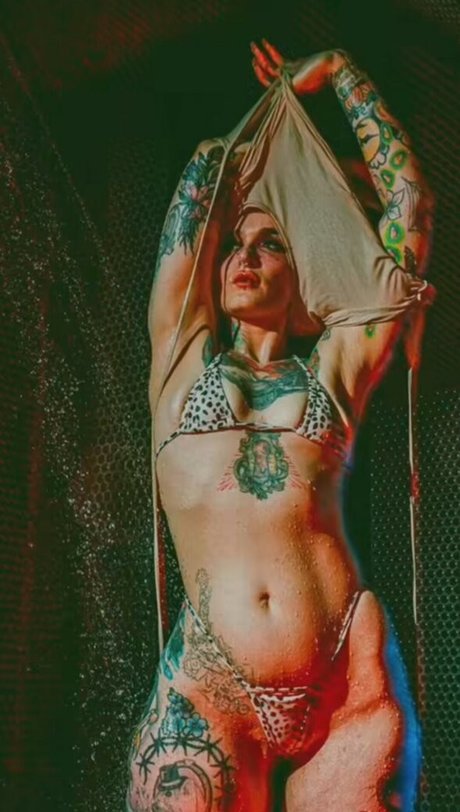 Photo nue de fuite OnlyFans de Katie Hollow