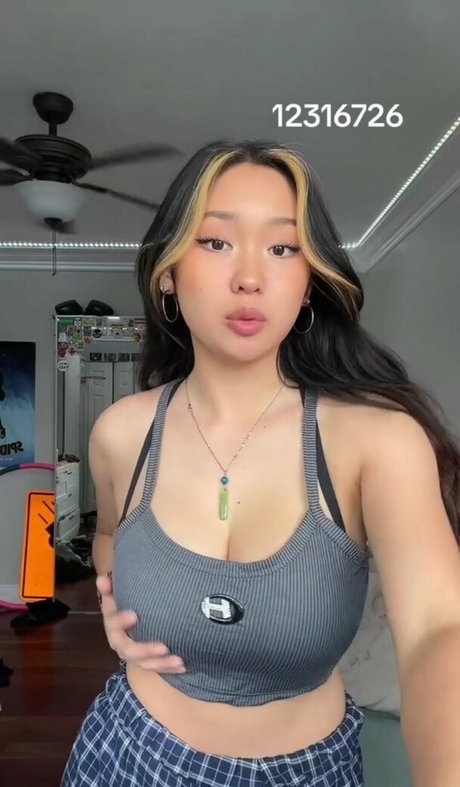 Photo nue de fuite OnlyFans de Chaela