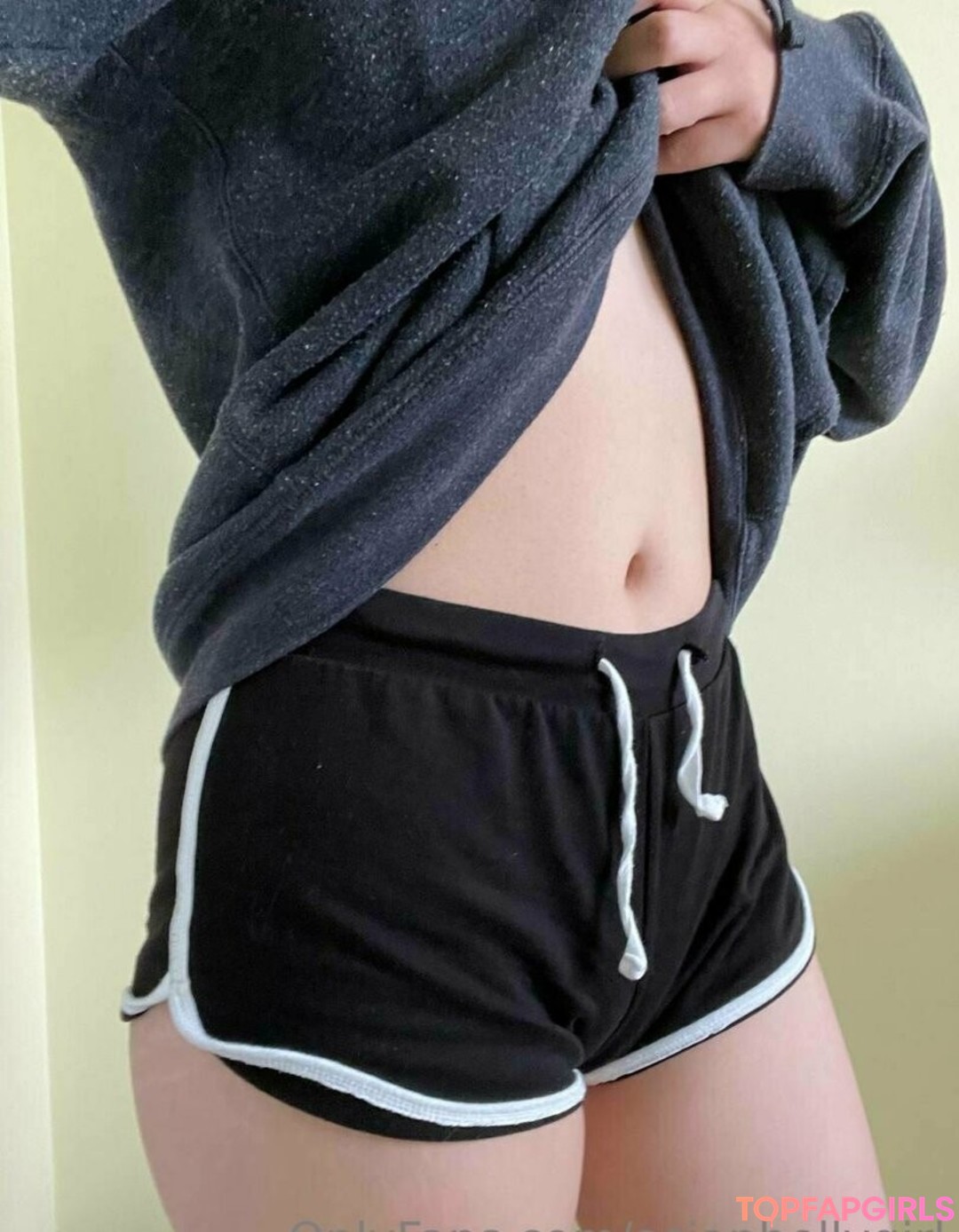 Photo nue de fuite OnlyFans de Asianbellygirl #179 Photo nue de fuite OnlyFans de Asianbellygirl #179