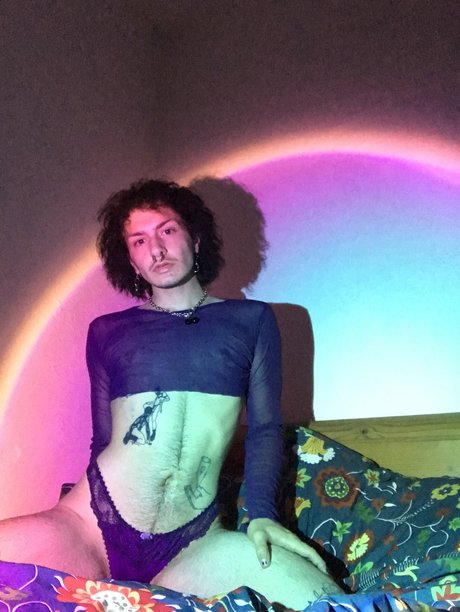 Photo nue de fuite OnlyFans de Salem 