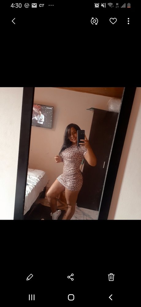 Photo nue de fuite OnlyFans de Mary Velasquez