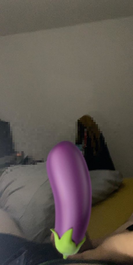 Photo nue de fuite OnlyFans de Shy Gay Cub