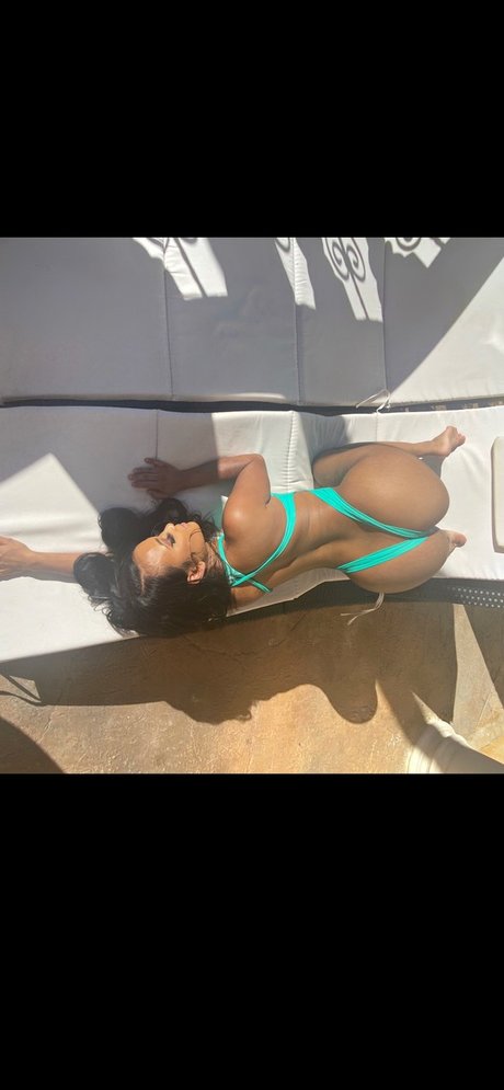 Eboni