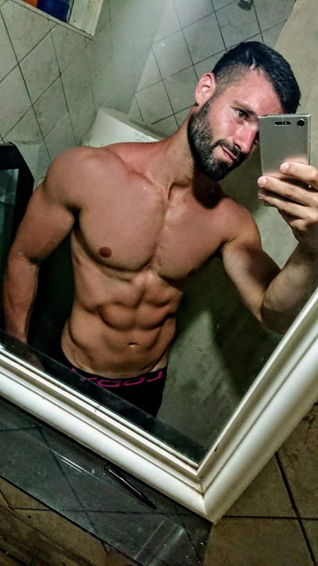 Photo nue de fuite OnlyFans de Gerbovio