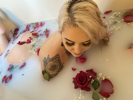 Photo nue de fuite OnlyFans de Ky