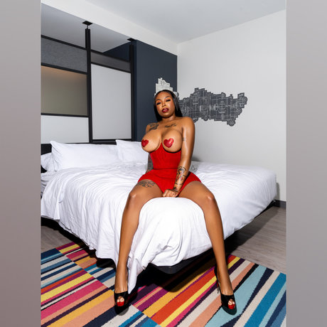 Photo nue de fuite OnlyFans de Skyla Banks