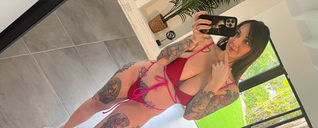 Photo nue de fuite OnlyFans de Erica Fett