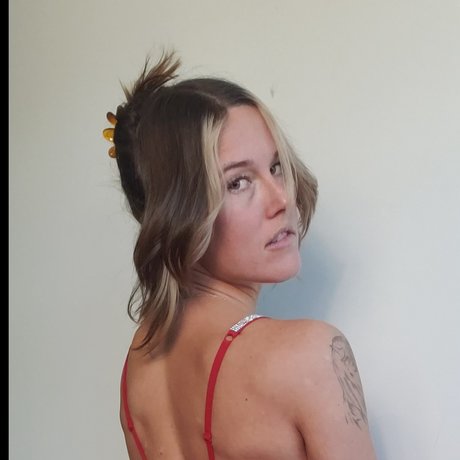 Photo nue de fuite OnlyFans de The Maytrix