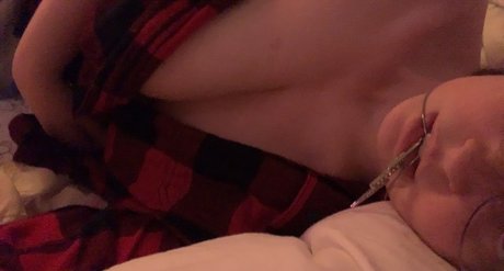 Photo nue de fuite OnlyFans de Ellie D