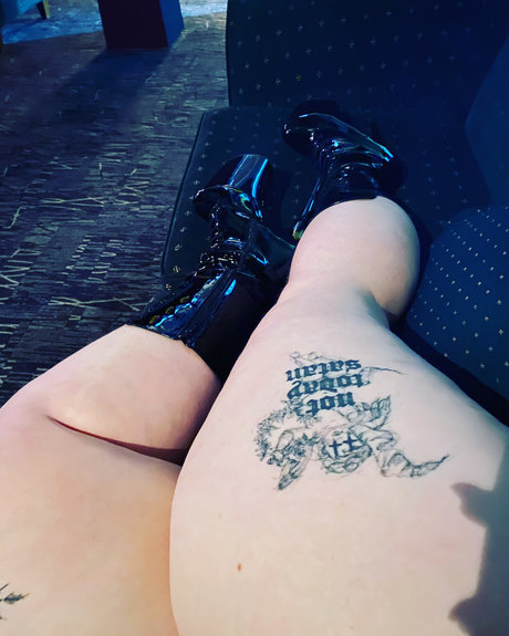 Photo nue de fuite OnlyFans de Mx Pixie Styx