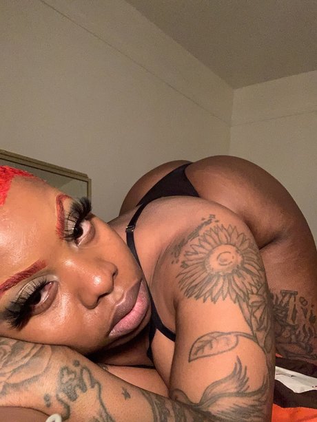 Photo nue de fuite OnlyFans de The Pussy God Muva