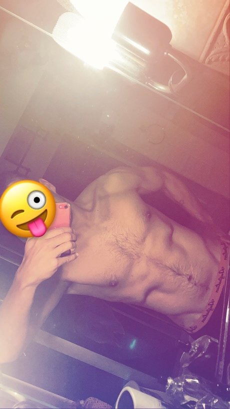 Photo nue de fuite OnlyFans de Iamdominik