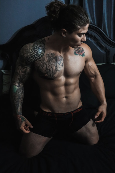 Photo nue de fuite OnlyFans de Dano Ruiseco