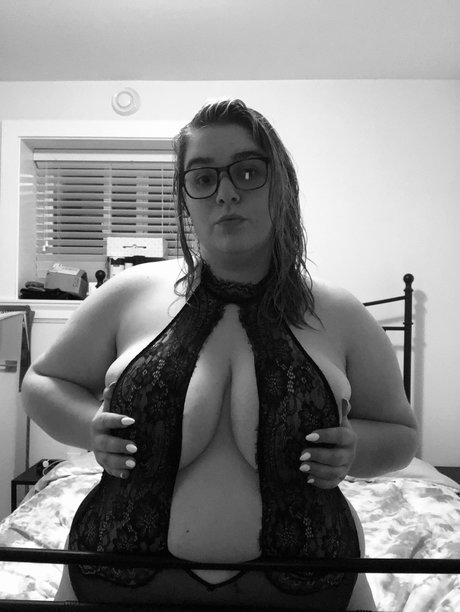 Photo nue de fuite OnlyFans de Darla Rose
