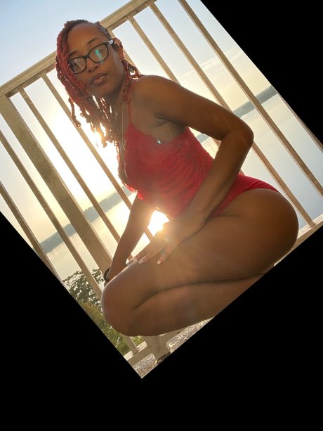 Photo nue de fuite OnlyFans de Monalisa