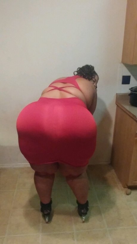 Photo nue de fuite OnlyFans de Mz Boom Boom Phattest Ass On Earth 