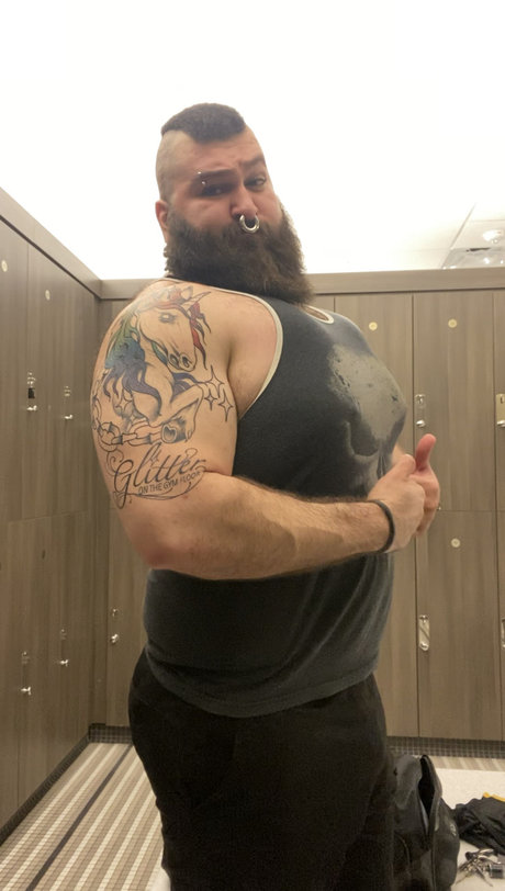 Photo nue de fuite OnlyFans de Coop Mythos