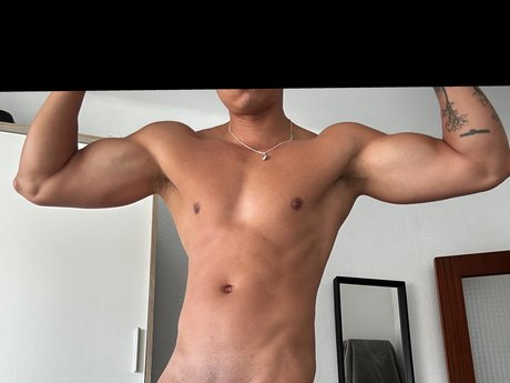 Photo nue de fuite OnlyFans de Nano Maso
