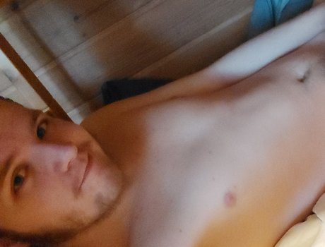 Photo nue de fuite OnlyFans de Darius Bakken