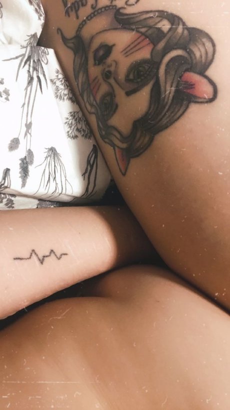 Photo nue de fuite OnlyFans de Fawn