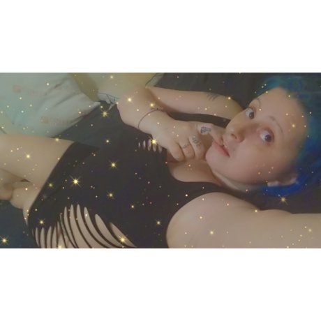 Photo nue de fuite OnlyFans de Naughtiimilfcheck My New Content Prices