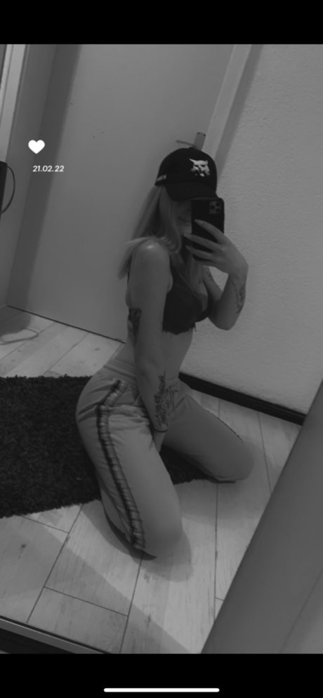 Photo nue de fuite OnlyFans de Nancy Srs