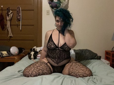 Photo nue de fuite OnlyFans de Curvyqueen