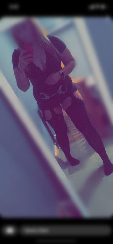 Photo nue de fuite OnlyFans de Curvygirl2022