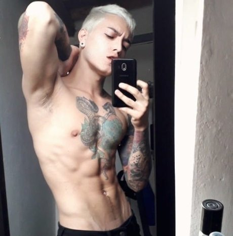 Photo nue de fuite OnlyFans de Chris