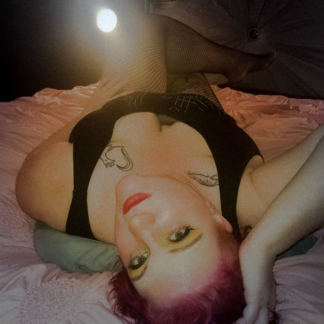 Photo nue de fuite OnlyFans de Olivia Lovegood