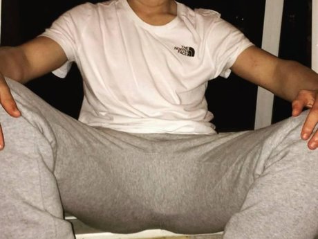 Naughtylewis