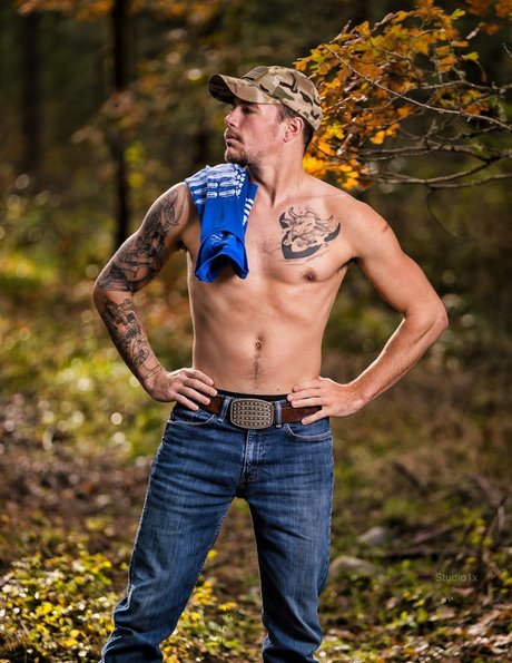 Photo nue de fuite OnlyFans de Cowboy Deluxe