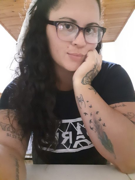 Photo nue de fuite OnlyFans de Nesuko Baby