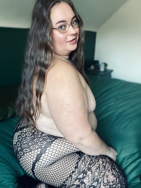Photo nue de fuite OnlyFans de Nerdypeachessvip