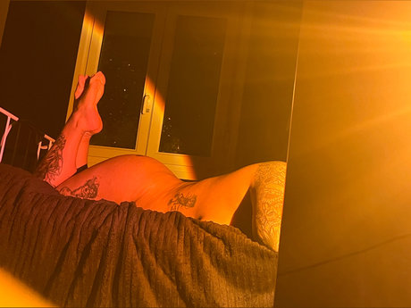 Photo nue de fuite OnlyFans de Neni Moon
